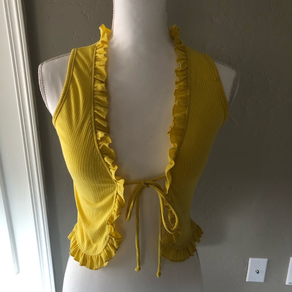 EARTHBOUND Yellow Ruffle Tie-Front Crop Top